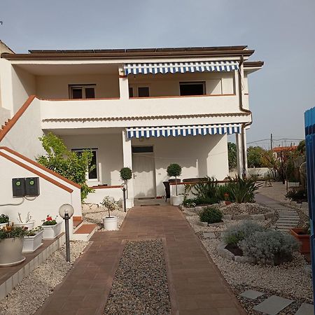 Appartement Casa Pipere à Santa Lucia  Extérieur photo